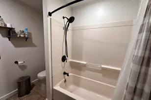 428 Essex St, Bangor, ME 04401 - Photo 36