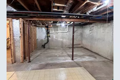 428 Essex Street, Bangor, ME 04401 - Photo 42