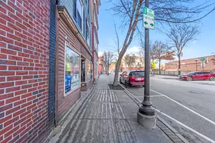 337 Lisbon St, Lewiston, ME 04240 - Photo 4