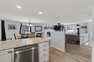 8 Arbor View Ln, Scarborough, ME 04074 - Photo 10