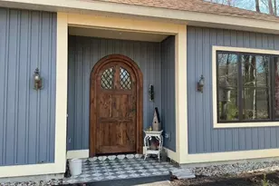 10 Blueberry Ln, Kittery, ME 03904 - Photo 2