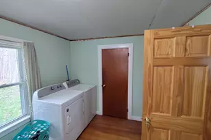 19 Elm St, Dexter, ME 04930 - Photo 8