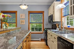 29 Wiscasset Rd, Boothbay, ME 04537 - Photo 14