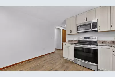 295 Hill Street, Biddeford, ME 04005 - Photo 18