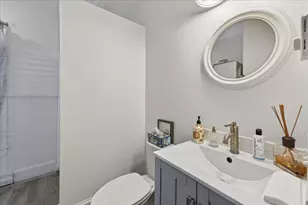 15 Main St, Castine, ME 04421 - Photo 16