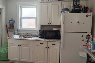 28 Kelsey St, Waterville, ME 04901 - Photo 4