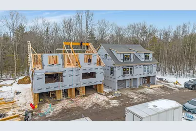 9 Creekside Court #5, Kennebunk, ME 04043 - Photo 2