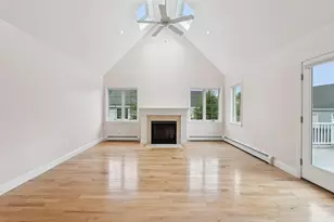 2 Foxglove Wy, Brunswick, ME 04011 - Photo 10