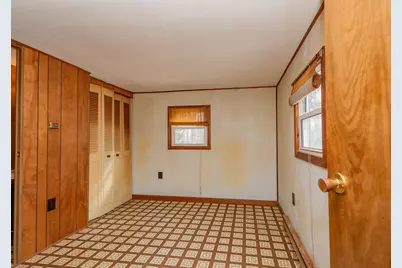 583 Higgins Road, Pittsfield, ME 04967 - Photo 34