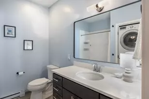 22 Tate St, Portland, ME 04102 - Photo 16