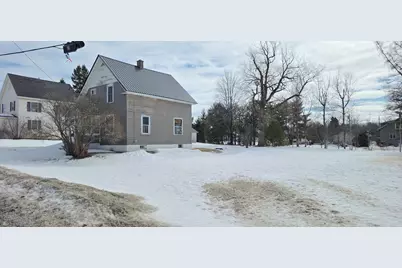 14 Pleasant Street, Presque Isle, ME 04769 - Photo 6
