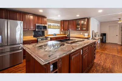 3190 Middle Road, Sidney, ME 04330 - Photo 14