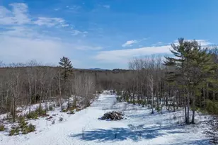 276 Violet Ln, Waldoboro, ME 04572 - Photo 4