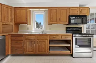 93 Caron St, Portland, ME 04103 - Photo 6