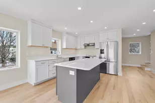 34 Hammond St, Portland, ME 04101 - Photo 24