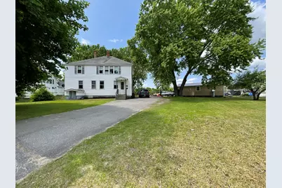 68 Prospect Street, Millinocket, ME 04462 - Photo 2
