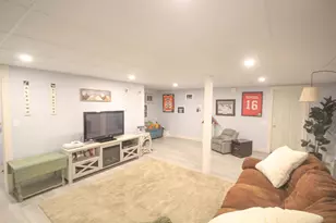 64 Wardtown Rd, Freeport, ME 04032 - Photo 26