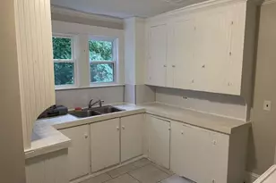 30 Patterson St, Augusta, ME 04330 - Photo 8