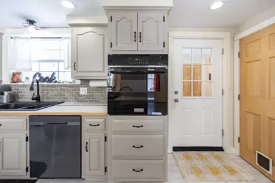 112 Gagne Street, Lewiston, ME 04240 - Photo 10