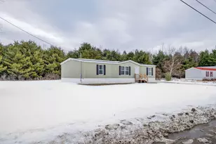 111 Rosewood Dr, Farmington, ME 04938 - Photo 2