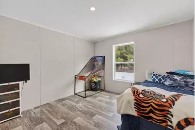 111 Rosewood Drive, Farmington, ME 04938 - Photo 16