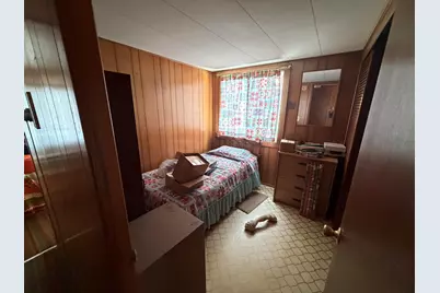 17 Water Street, Mechanic Falls, ME 04256 - Photo 10