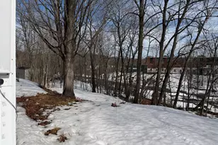 17 Water St, Mechanic Falls, ME 04256 - Photo 24