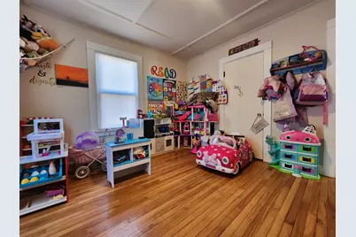 25 Kennedy Memorial Drive, Waterville, ME 04901 - Photo 14