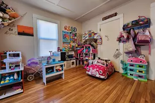 25 Kennedy Memorial Dr, Waterville, ME 04901 - Photo 14