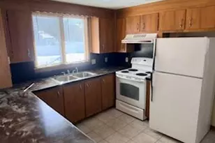 18 Primrose Ln, Portland, ME 04103 - Photo 4