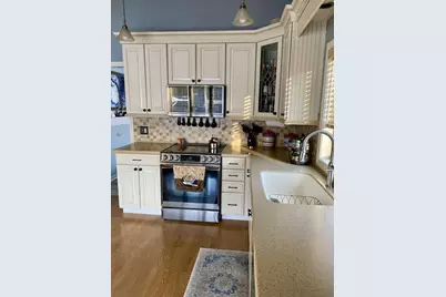 784 Essex Street, Bangor, ME 04401 - Photo 12