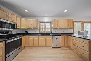 73 Jillian Way, Glenburn, ME 04401 - Photo 18