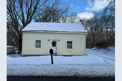 105 Bray Avenue, Fairfield, ME 04937 - Photo 4