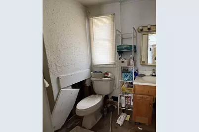 105 Bray Avenue, Fairfield, ME 04937 - Photo 6