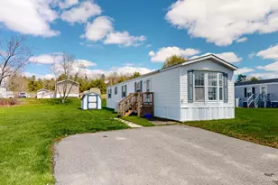 10 Sarah Ave, Lewiston, ME 04240 - Photo 20