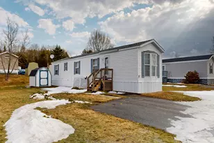 10 Sarah Ave, Lewiston, ME 04240 - Photo 2