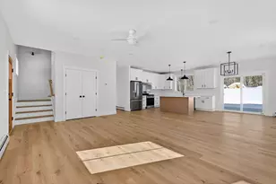 10 Aerie Dr, Gray, ME 04039 - Photo 8