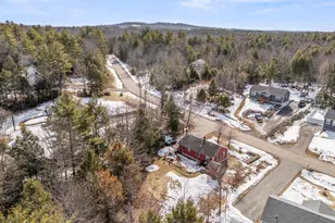 31 Redwood Ln, Sanford, ME 04073 - Photo 4