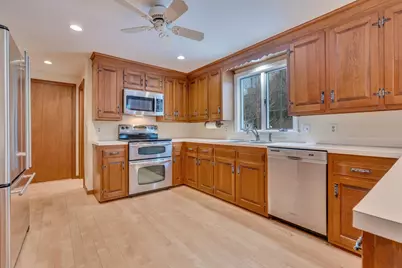 2 Candlewick Lane, Cumberland, ME 04021 - Photo 18