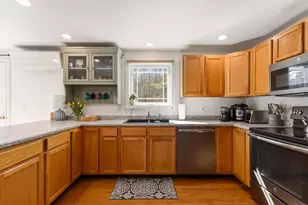 420 Gray Rd, Falmouth, ME 04105 - Photo 16