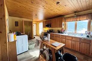 8 Cronin Rd, Presque Isle, ME 04769 - Photo 14