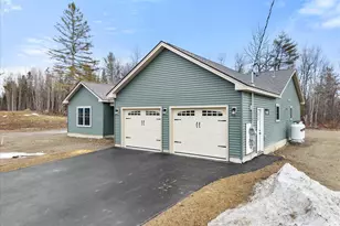 678 Streamside Ave, Hermon, ME 04401 - Photo 4