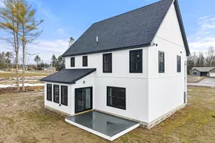 673 Streamside Ave, Hermon, ME 04401 - Photo 2