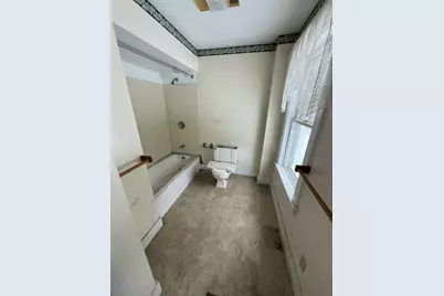 62 N Main Street, Mechanic Falls, ME 04256 - Photo 24