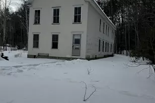 62 N Main St, Mechanic Falls, ME 04256 - Photo 2
