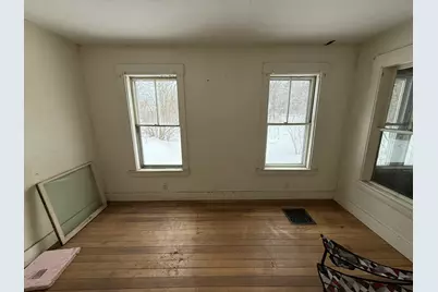 62 N Main Street, Mechanic Falls, ME 04256 - Photo 6