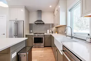 17 Youngs Ln, Freeport, ME 04032 - Photo 16