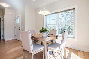17 Youngs Ln, Freeport, ME 04032 - Photo 6