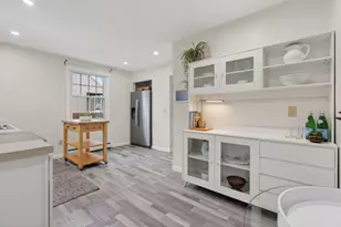 7 Farm Hill Rd, Cape Elizabeth, ME 04107 - Photo 10