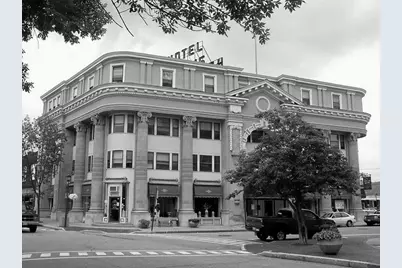 25 Hartford Street, Rumford, ME 04276 - Photo 24